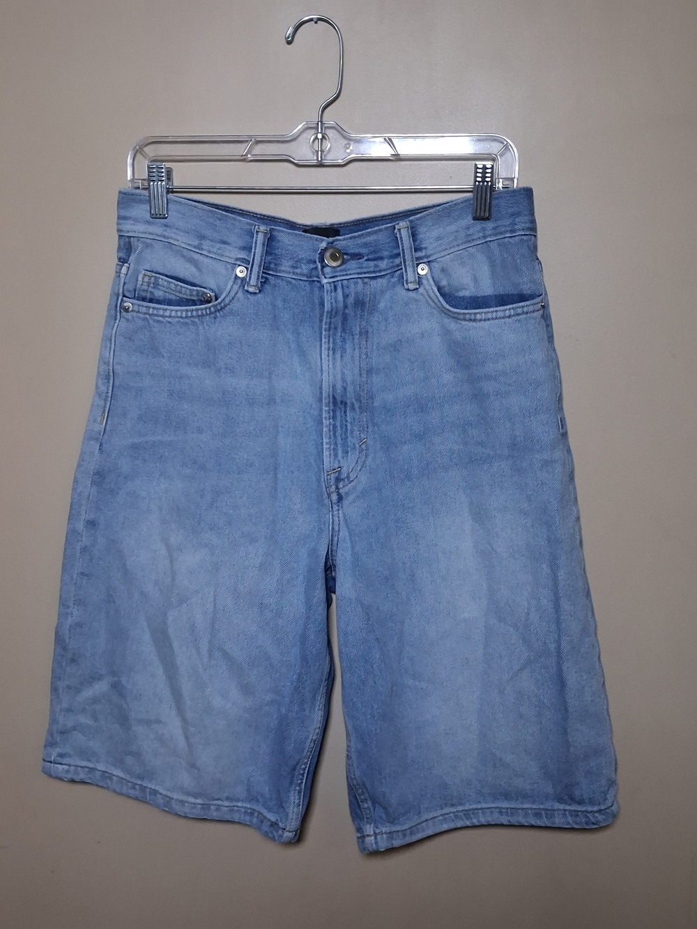 H&M Men’s Baggy Fit Jean Shorts Jorts; Sz. 28